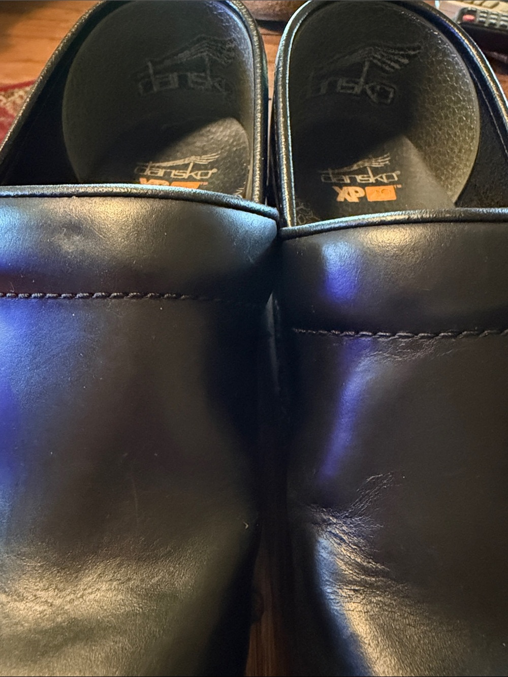 Dansko Black Leather - XP2.0 - Slip-On Clogs - Sz 39 (USA 8.5) - Picture 2 of 12